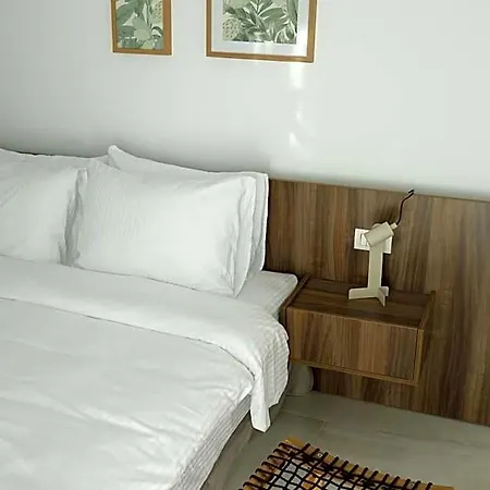 Sofi Cube2 Hotel 3*